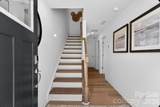562 Silver Star Boulevard - Photo 14