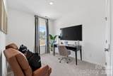 564 Silver Star Boulevard - Photo 15