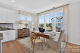 564 Silver Star Boulevard - Photo 22