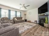 388 Kennerly Center Drive - Photo 9