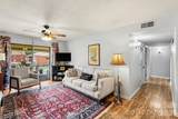 121 Carriage House Drive - Photo 3