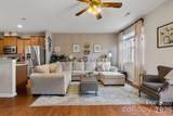 7044 Woodsbay Lane - Photo 11