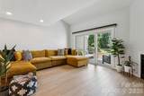 14039 Queens Harbor Road - Photo 10