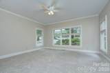 2000 Victorian Place - Photo 20