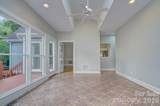 2000 Victorian Place - Photo 27
