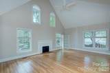 2000 Victorian Place - Photo 9