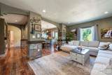 65 Walnut Street - Photo 5