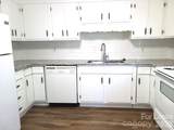2141 Selwyn Avenue - Photo 2