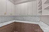 1172 Queens Road - Photo 16