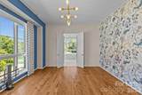 1172 Queens Road - Photo 23