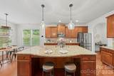 963 Rock Forest Way - Photo 15