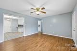738 Mcdaniel Road - Photo 3