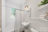 524 Hawthorne Lane - Photo 16