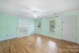 1673 Ashridge Road - Photo 3