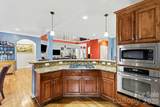 10130 Fairlea Drive - Photo 17