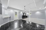 1401 Southwest Boulevard - Photo 34