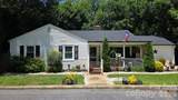 809 Alexander Street - Photo 2