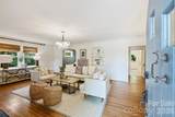 1633 Nassau Boulevard - Photo 2