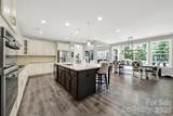 7043 Wyngate Place - Photo 8