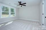 1033 Harrogate Drive - Photo 27