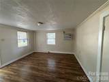 325 Chambers Street - Photo 3