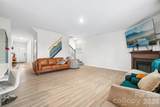 126 Woodhall Way - Photo 5