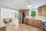 7323 Rollingridge Drive - Photo 17