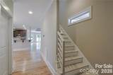 10136 Fairlea Drive - Photo 15
