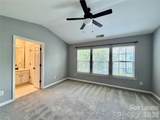 2754 Thornbush Court - Photo 15