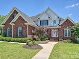 305 Spurs Court - Photo 1