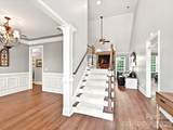 305 Spurs Court - Photo 2
