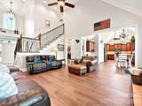 305 Spurs Court - Photo 6