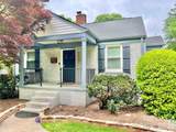 2637 Chesterfield Avenue - Photo 2
