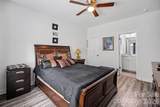 2703 Calvary Street - Photo 16