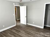 208 Lexington Drive - Photo 15