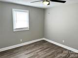 208 Lexington Drive - Photo 16
