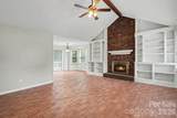 10826 Hunters Trace Court - Photo 4