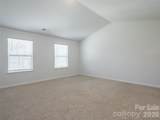 907 Newport Court - Photo 26