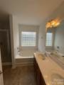 9956 Kings Parade Boulevard - Photo 17
