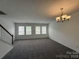 9956 Kings Parade Boulevard - Photo 7