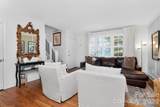 219 Wakefield Drive - Photo 8