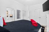 1031 Plaza Walk Drive - Photo 18