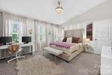 1031 Plaza Walk Drive - Photo 21