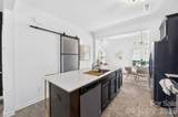 1031 Plaza Walk Drive - Photo 10