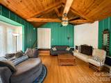 404 Fairview Drive - Photo 3