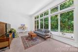112 Crestwood Circle - Photo 13