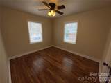 1037-2 Mcarthur Avenue - Photo 3