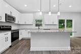 300 Margarette Avenue - Photo 13
