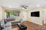 2616 Springway Drive - Photo 3