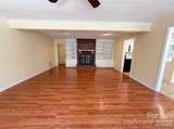 501 Derby Court - Photo 4